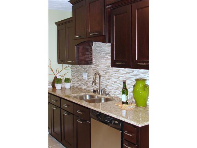 6214 North Raceway Road Indianapolis, IN 46278 - Photo 5 of 22 Gallery Image 5