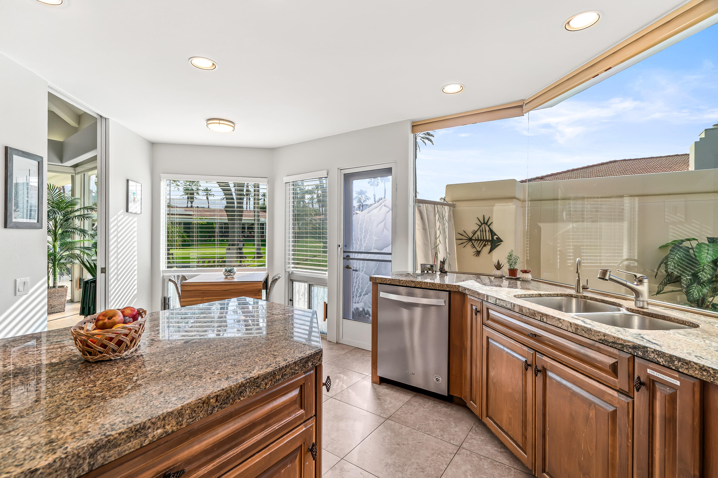 75385 Riviera Drive Indian Wells, CA 92210 - Photo 12 of 26 IMG-23