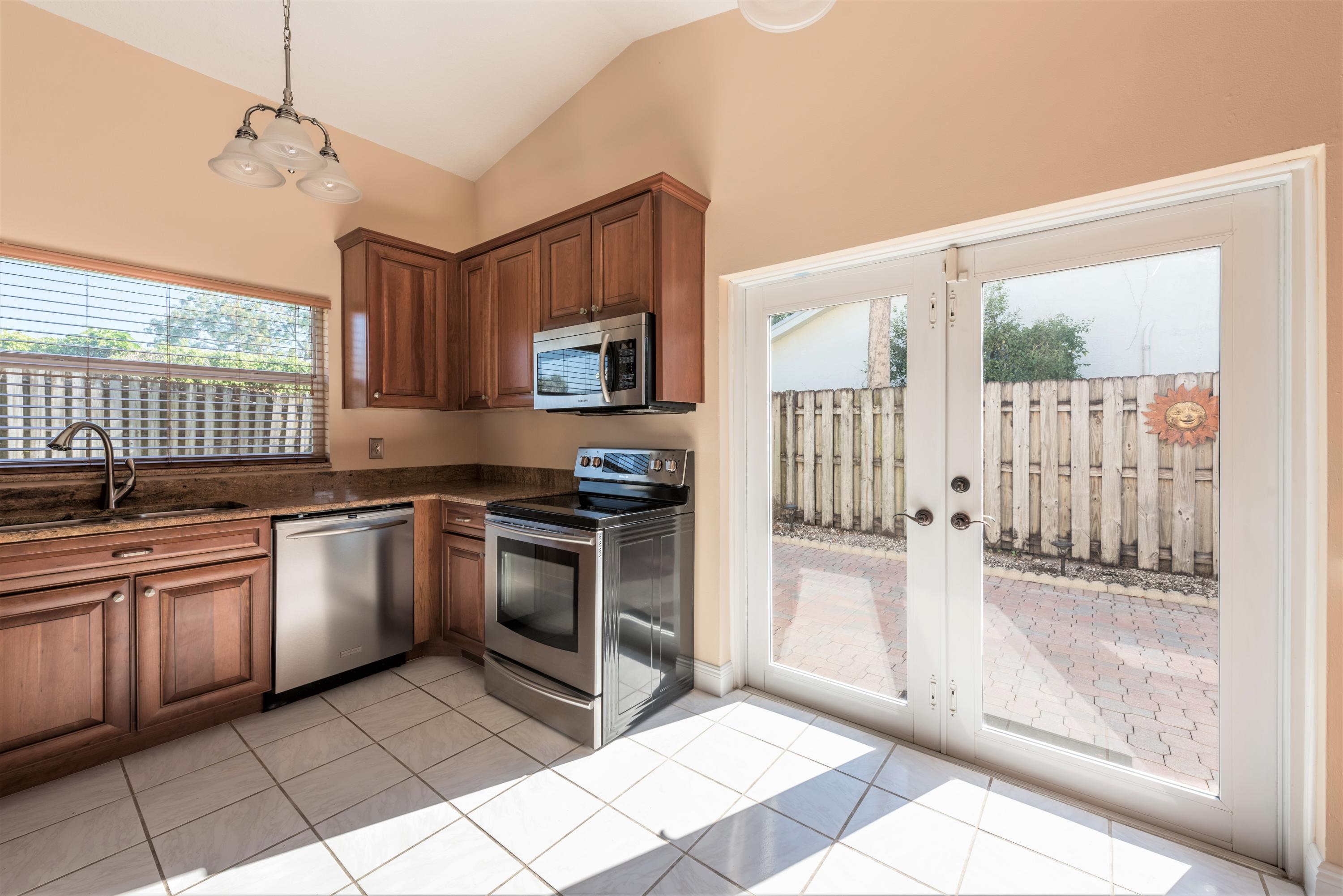 9865 Liberty Court Boca Raton, FL 33434 - Photo 14 of 47 9865 Liberty Cour-33