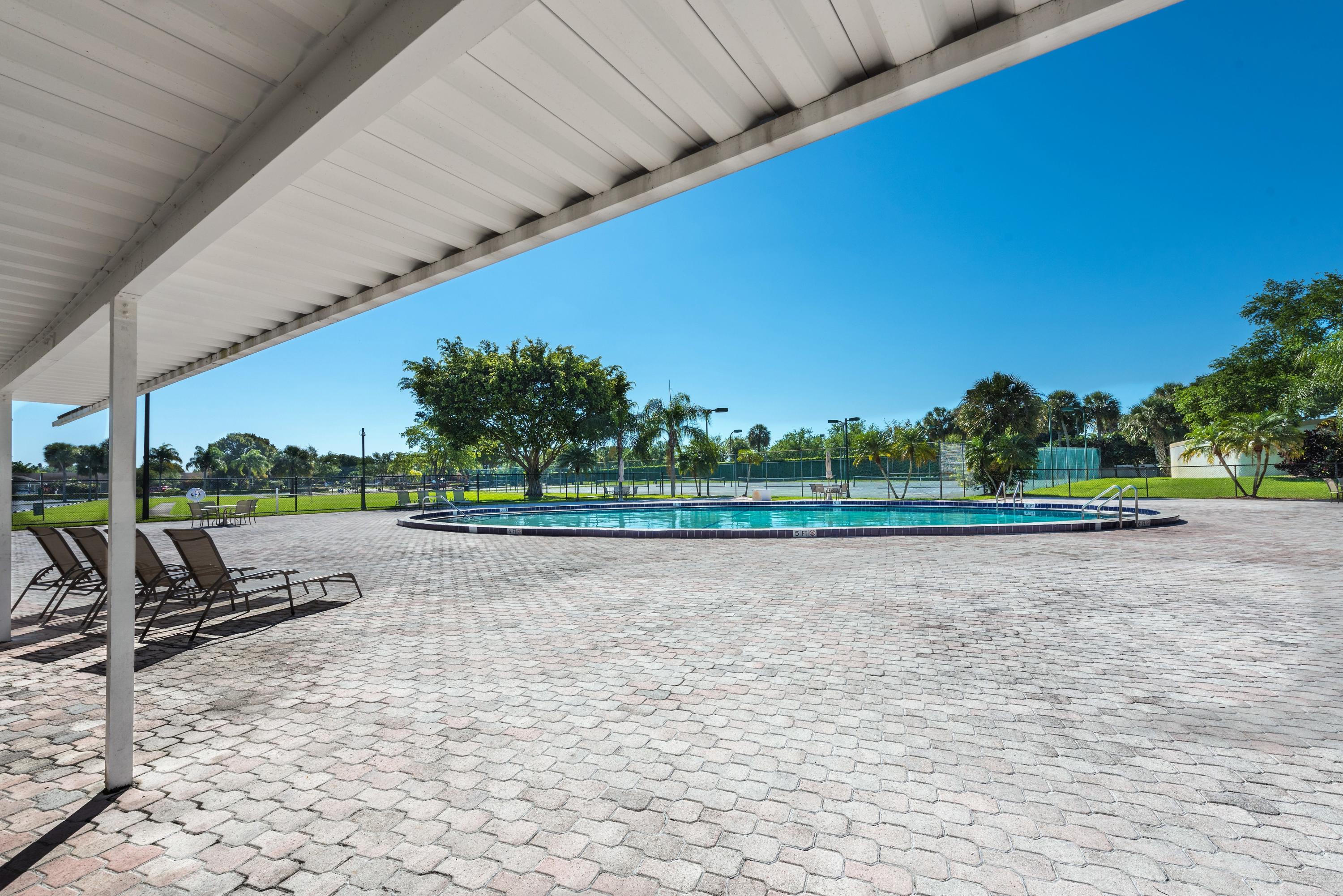 9865 Liberty Court Boca Raton, FL 33434 - Photo 35 of 47 Community Pool