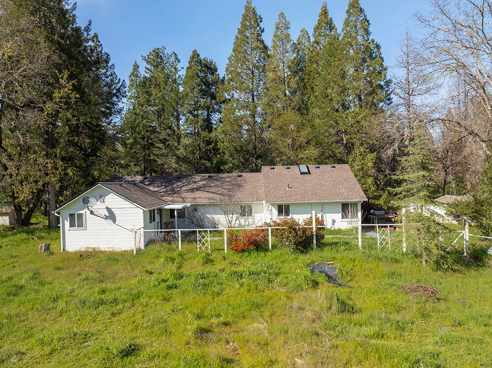 1685 Cedar Flat Road Williams, OR 97544 - Photo 26 of 60 26