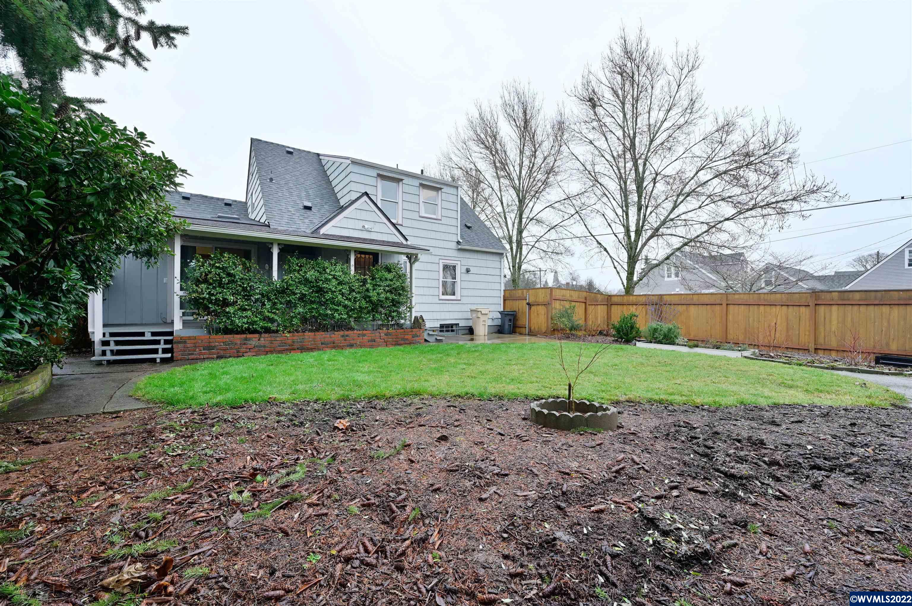 804 Southwest 10th Avenue Albany, OR 97321 - Photo 40 of 41