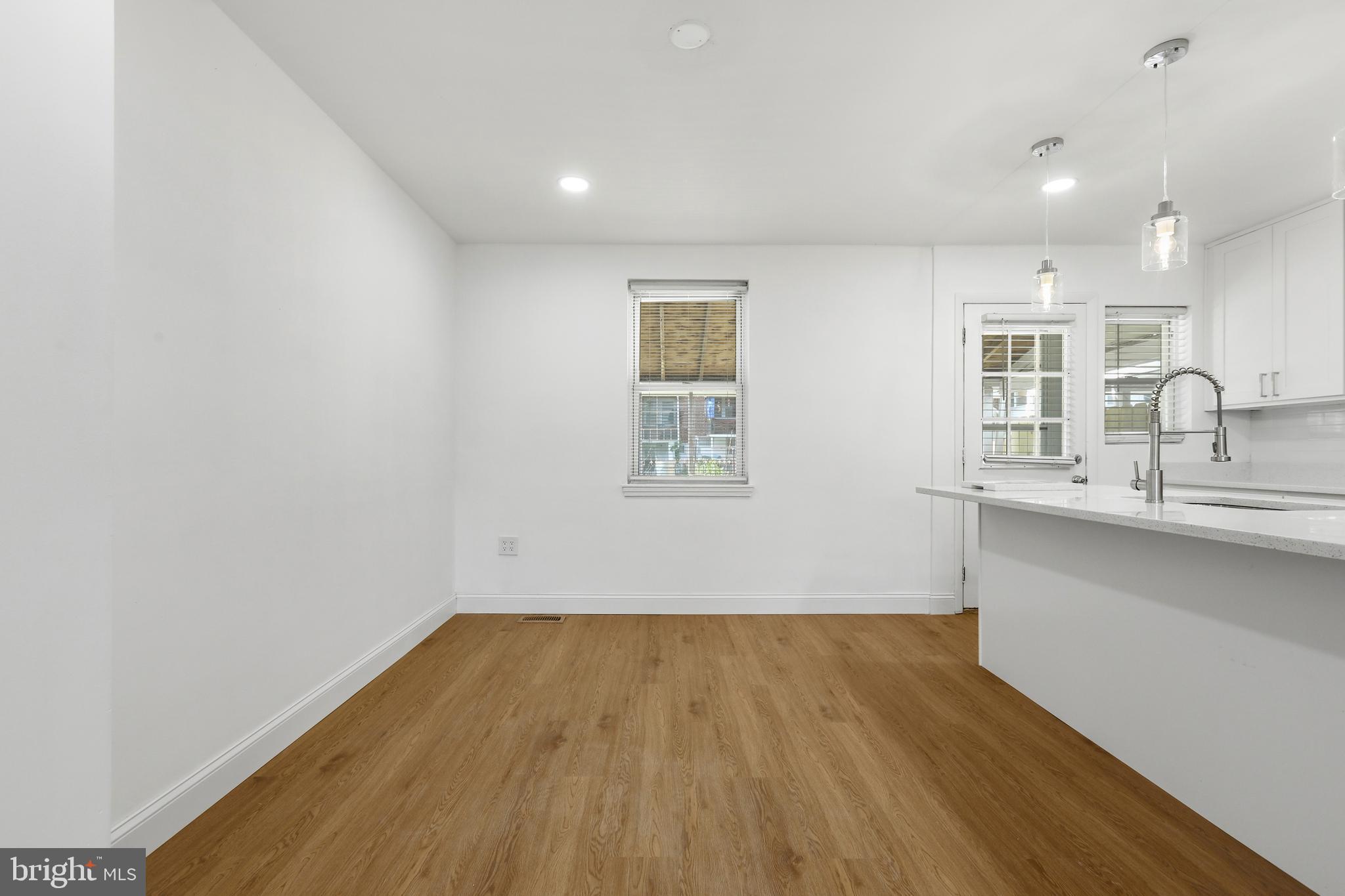 1714 Pin Oak Road Parkville, MD 21234 - Photo 10 of 41 Kitchen with dining area