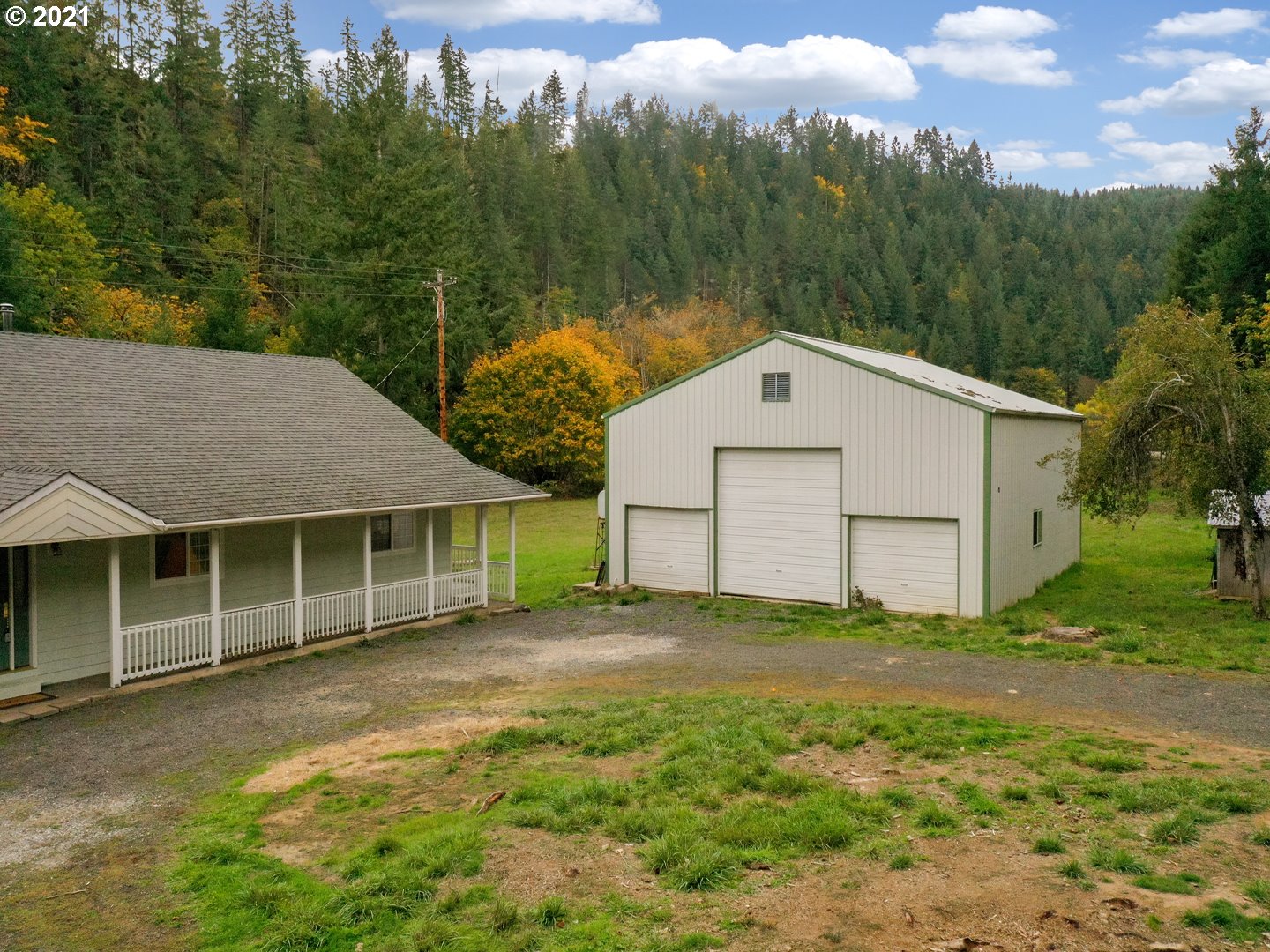 712 Schad Road Elkton, OR 97436 - Photo 12 of 30 Gallery Image 12