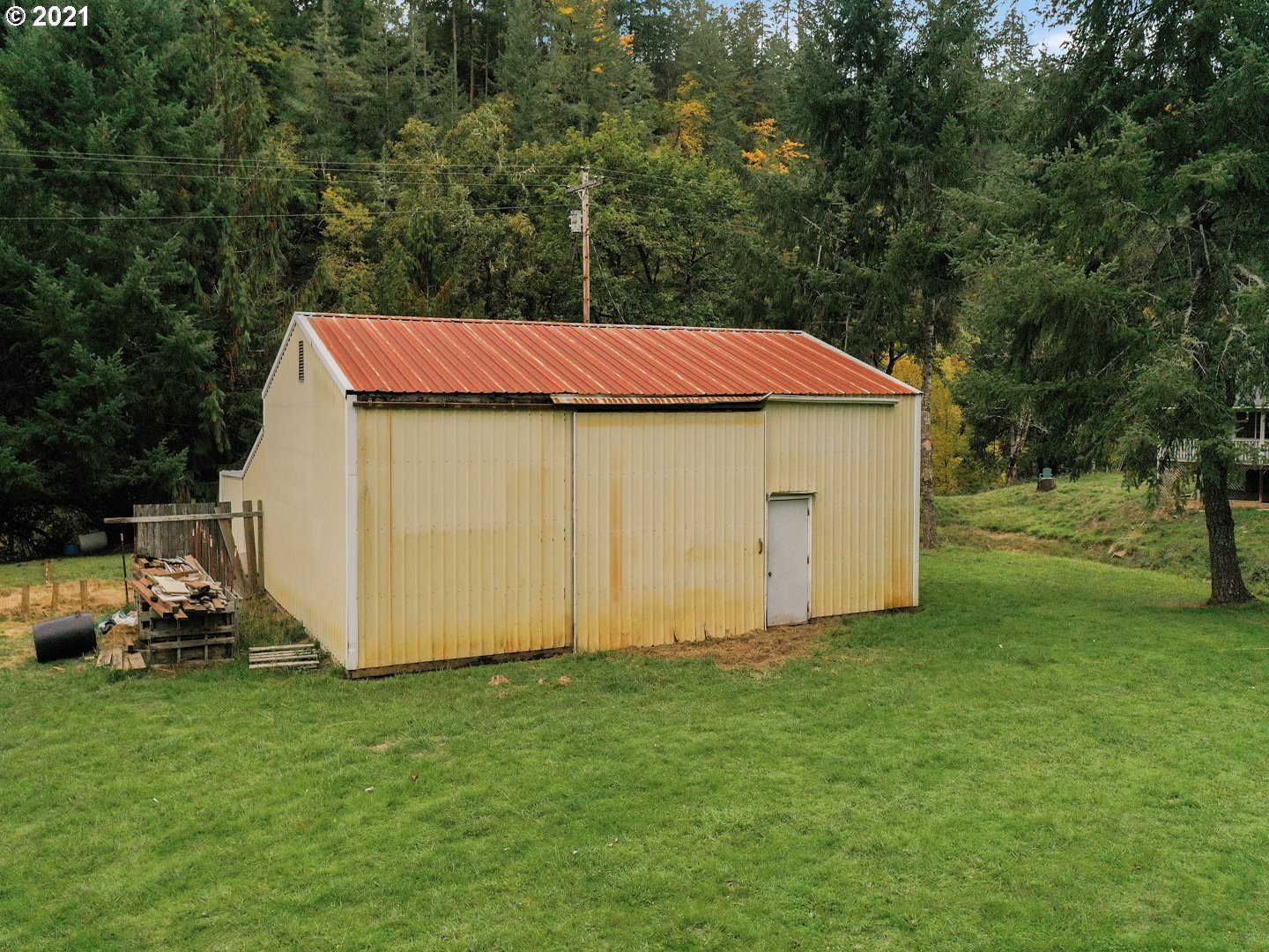 712 Schad Road Elkton, OR 97436 - Photo 10 of 30 Gallery Image 10