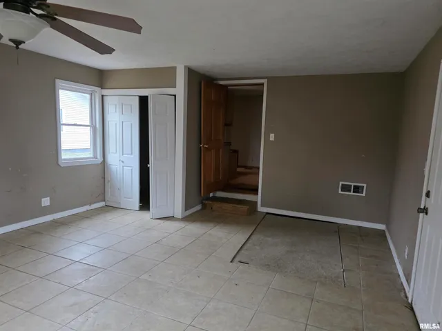 $70,000 | 608 South Pine Street, Delavan, IL 61734