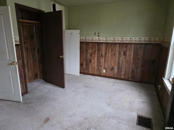 $65,000 | 608 South Pine Street, Delavan, IL 61734