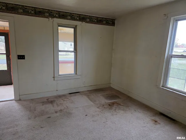 $70,000 | 608 South Pine Street, Delavan, IL 61734