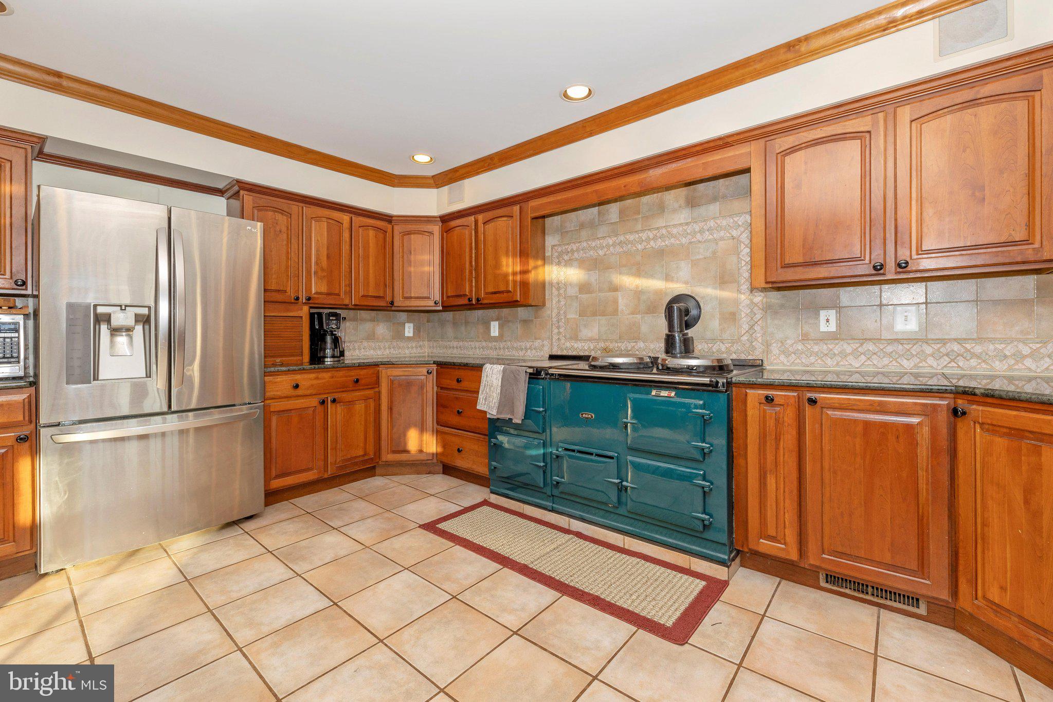 2444 Mullinix Mill Road Mount Airy, MD 21771 - Photo 12 of 66 Kitchen