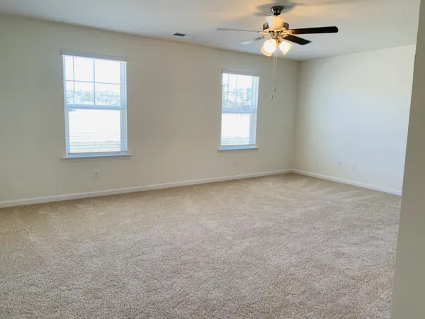 $2,850 | 2061 Tournament Drive, Chattanooga, TN 37421