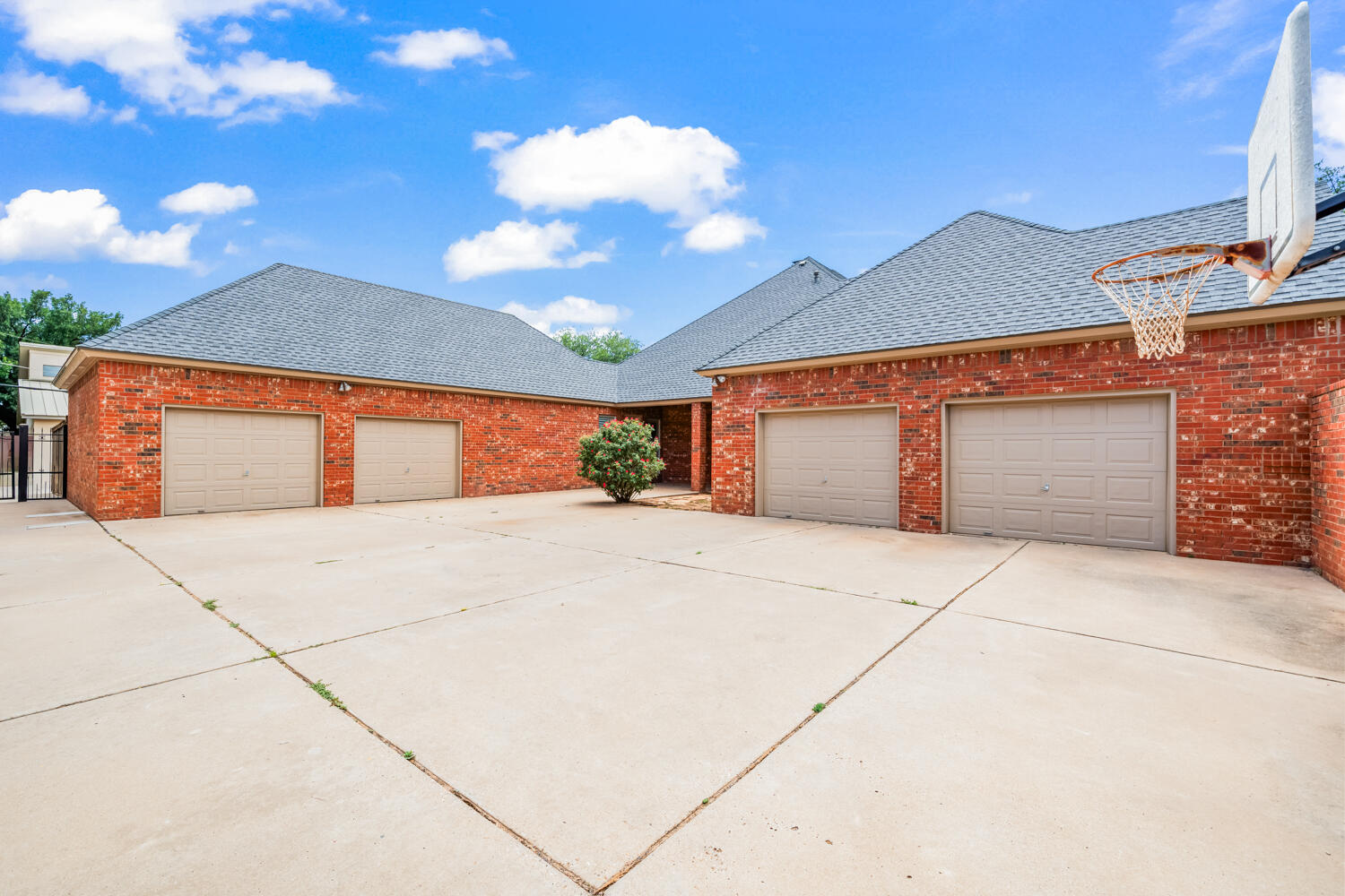 4801 5th Street Lubbock, TX 79416 - Photo 4 of 70 4801 5th St-65