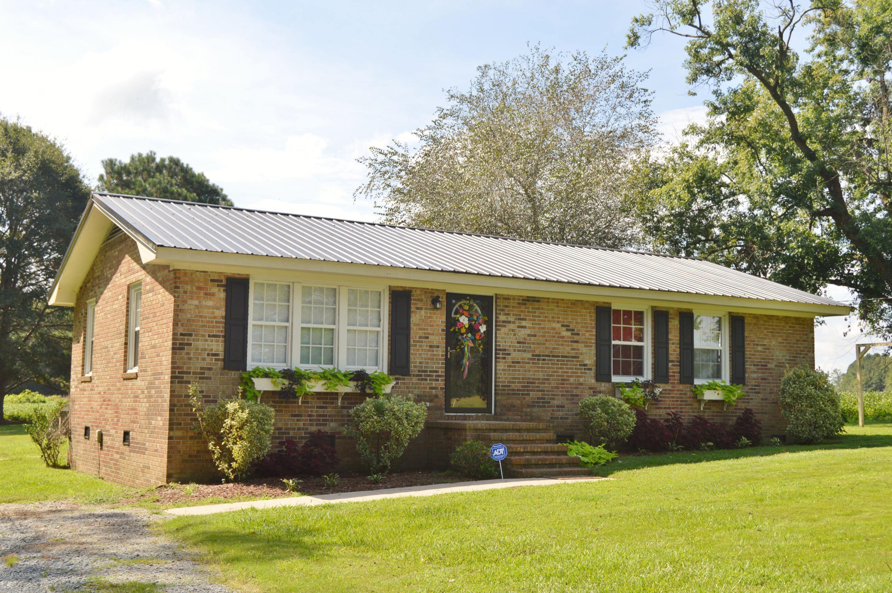 4929 Pelham Road Willard, NC 28478 - Photo 1 of 17 4929 Pelham