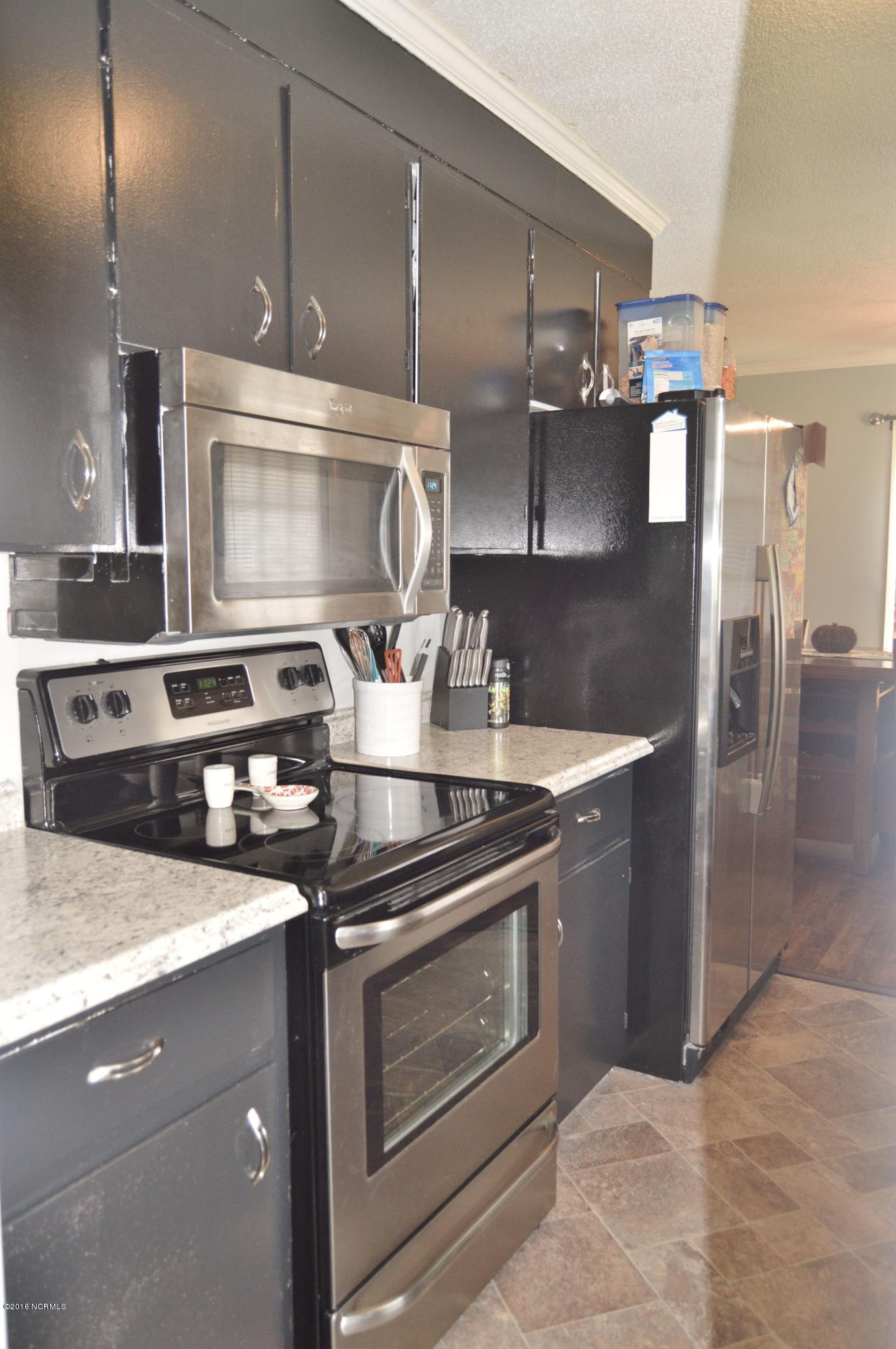 4929 Pelham Road Willard, NC 28478 - Photo 8 of 17 kitchen