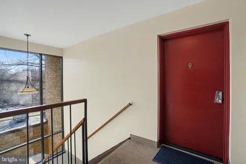 $310,000 | 2073 Royal Fern Court, Unit 34/21B, Reston, VA 20191