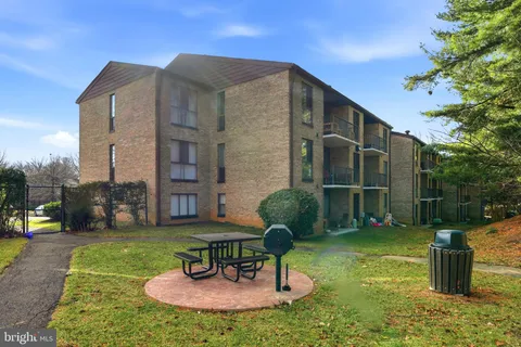 $310,000 | 2073 Royal Fern Court, Unit 34/21B, Reston, VA 20191