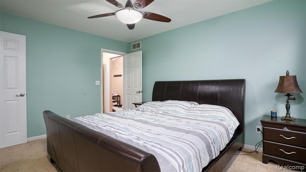 2351 Summit Cedar Howell, MI 48855 - Photo 6 of 25 Gallery Image 6