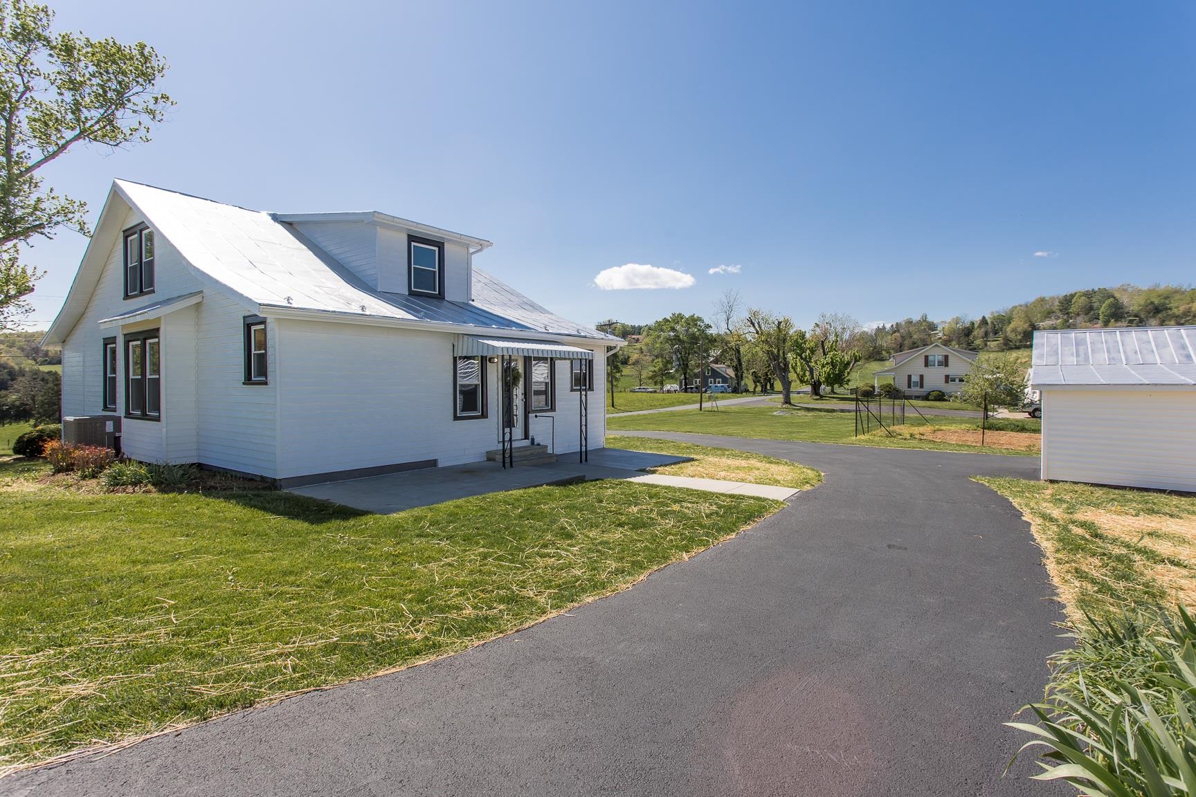 183 Maury Mill Road Verona, VA 24482 - Photo 2 of 73 Gallery Image 2