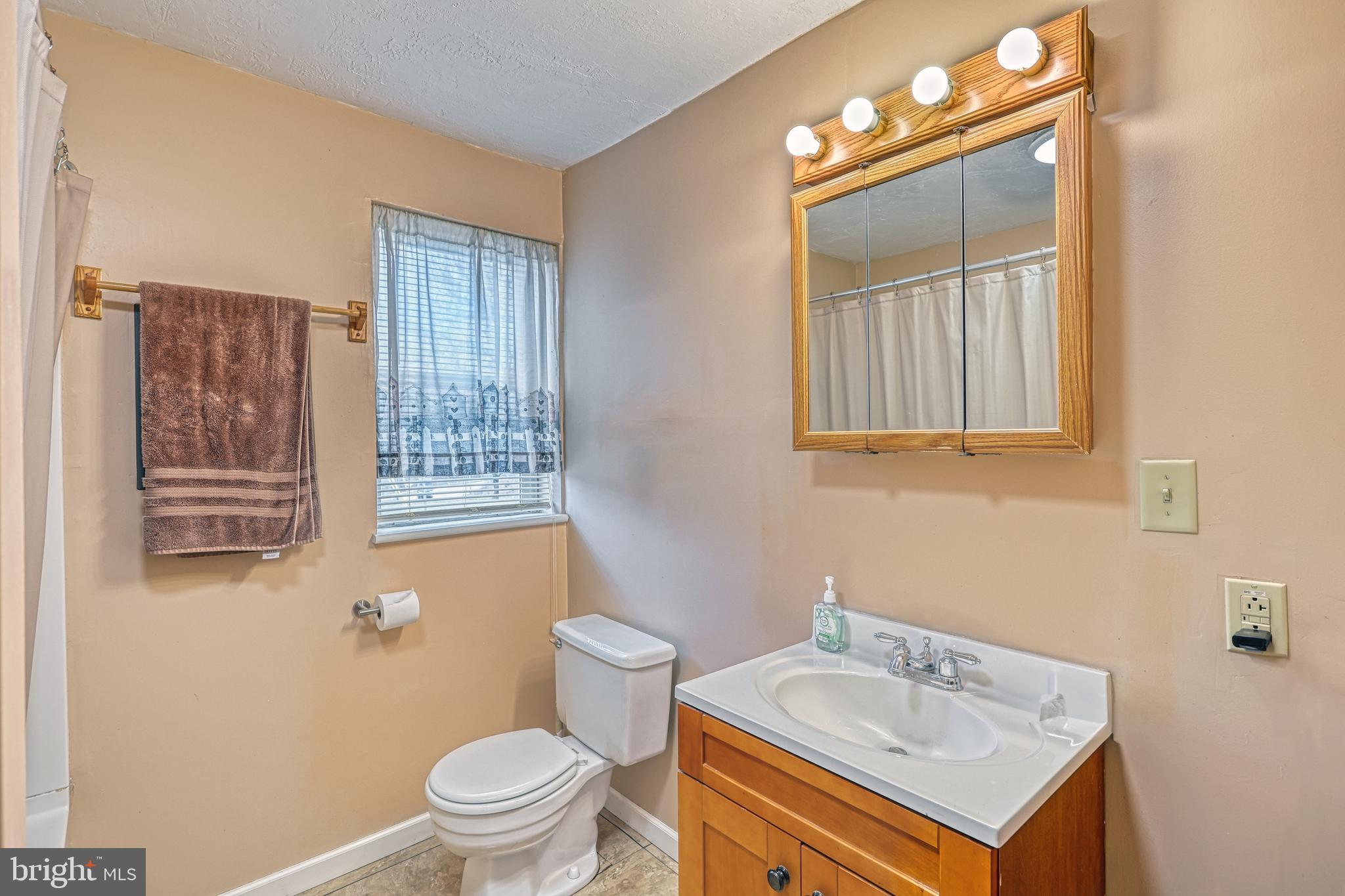 1205 Christensen Road York, PA 17402 - Photo 14 of 45 Gallery Image 14