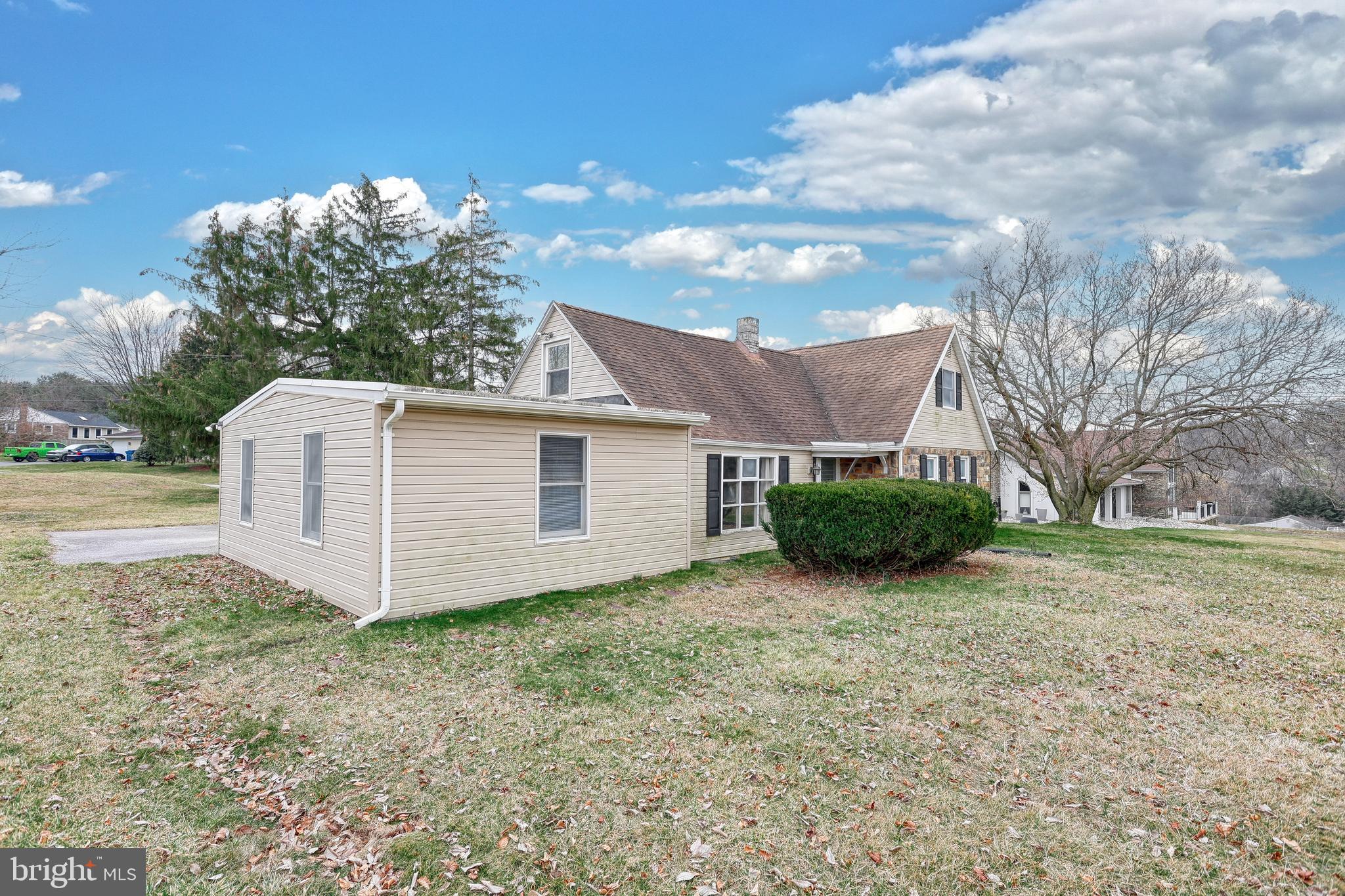 1205 Christensen Road York, PA 17402 - Photo 6 of 45 Gallery Image 6