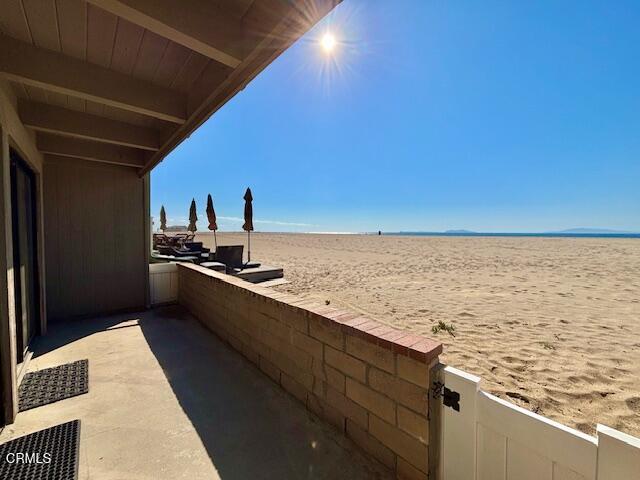 3949 Ocean Drive Oxnard, CA 93035 - Photo 7 of 24 a view of kitchen with stove