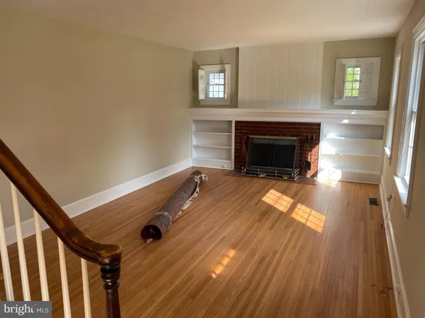 $2,200 | 531 South Washington Street, Easton, MD 21601