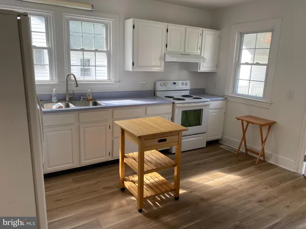 $2,200 | 531 South Washington Street, Easton, MD 21601