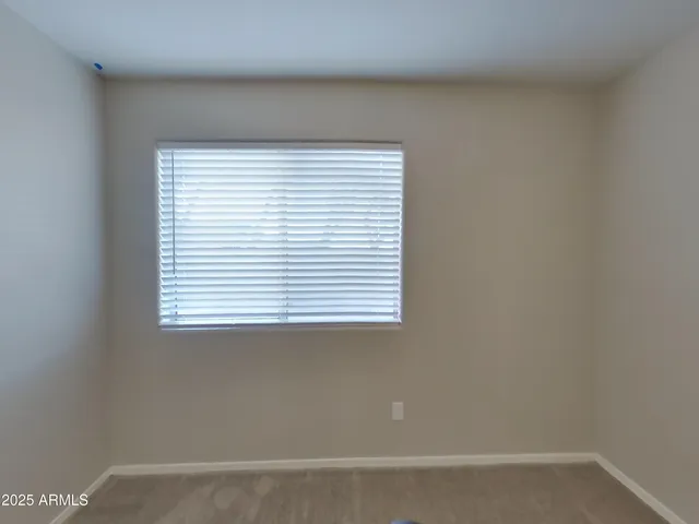 $1,949 | 525 North Val Vista Drive, Unit 6, Mesa, AZ 85205