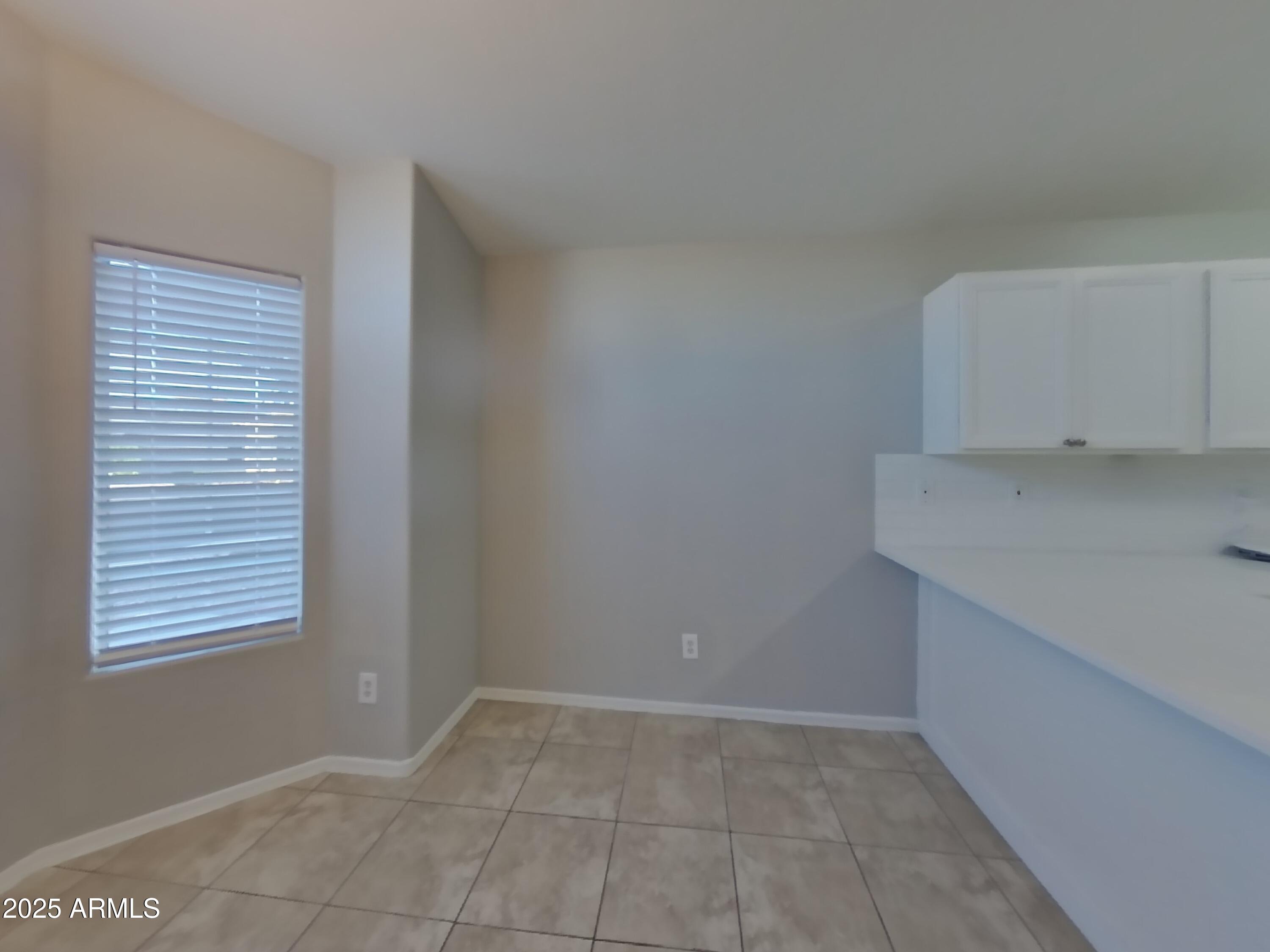 525 North Val Vista Drive, Unit 6 Mesa, AZ 85205 - Photo 5 of 16 4_Image_SmnBmkspsh