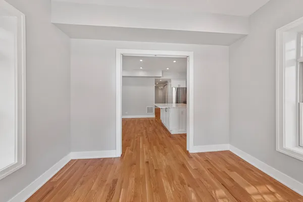 $4,035 | 935 West Winona Street, Unit 1N, Chicago, IL 60640