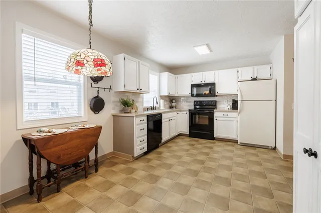 $249,900 | 6316 Bentley Drive, Victor, NY 14564