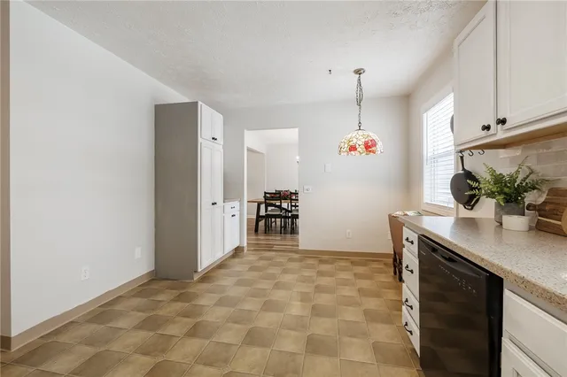 $249,900 | 6316 Bentley Drive, Victor, NY 14564