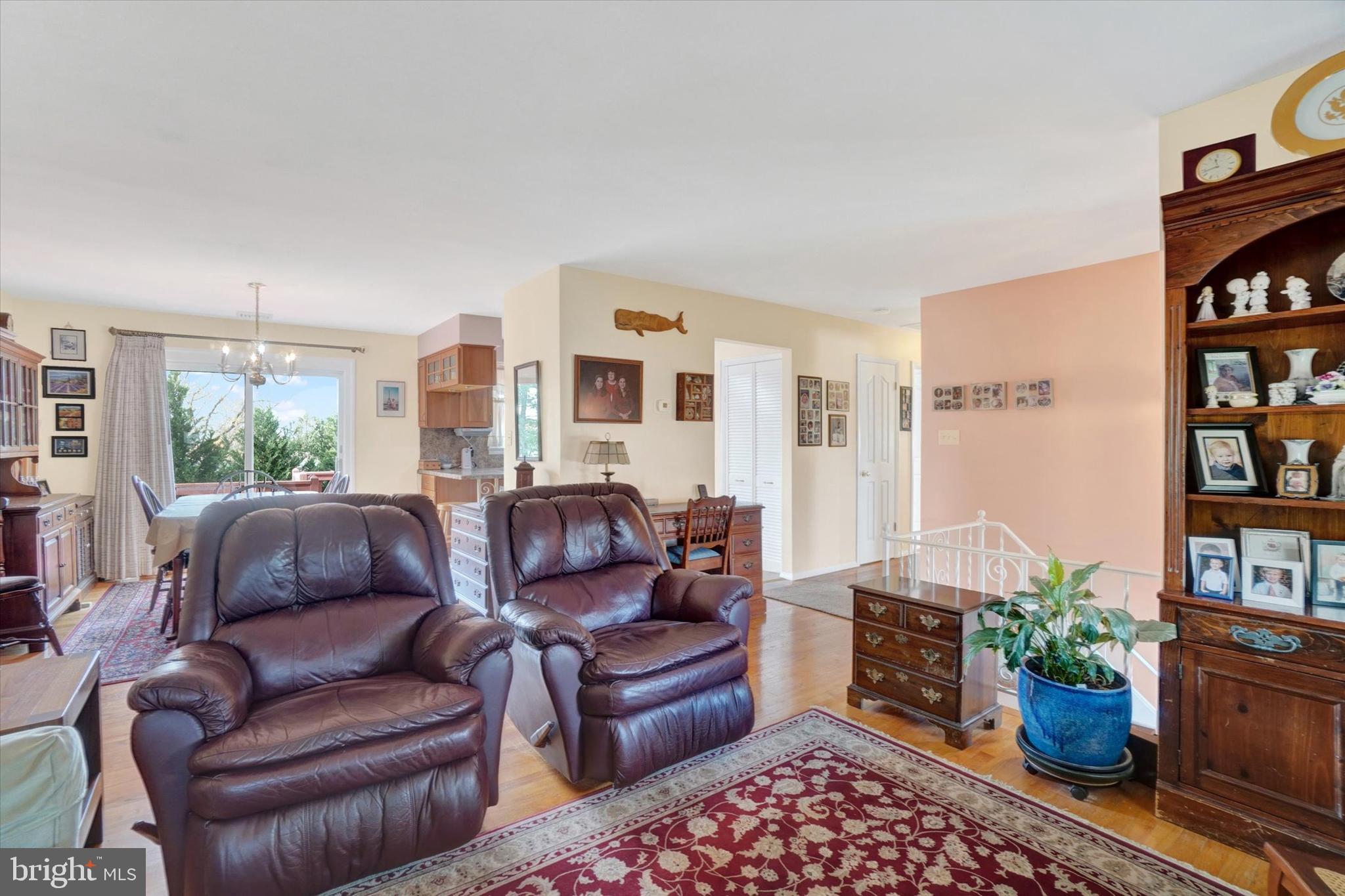 442 Pinehurst Road York, PA 17402 - Photo 5 of 26 Gallery Image 5