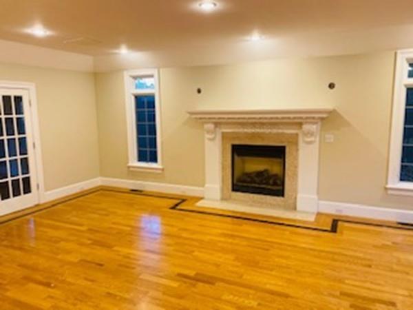 384 Dudley Road Newton, MA 02459 - Photo 11 of 36