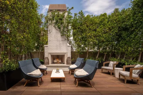 $33,000,000 | 527 Ocean Boulevard, Coronado, CA 92118
