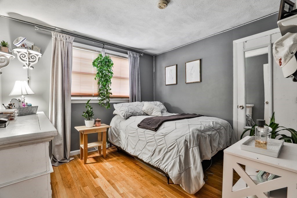 15 Bellflower Road Billerica, MA 01821 - Photo 12 of 27