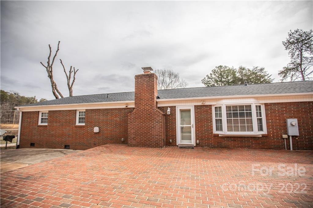 167 Crescent Street Rutherfordton, NC 28139 - Photo 11 of 36 Gallery Image 11