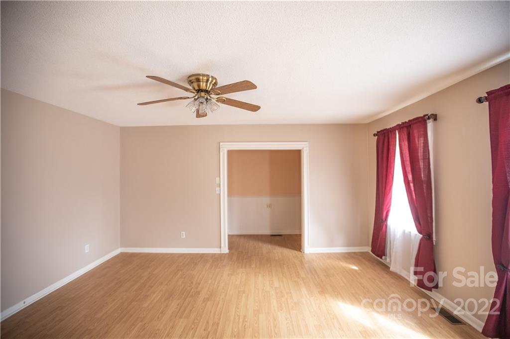 167 Crescent Street Rutherfordton, NC 28139 - Photo 21 of 36 Gallery Image 21