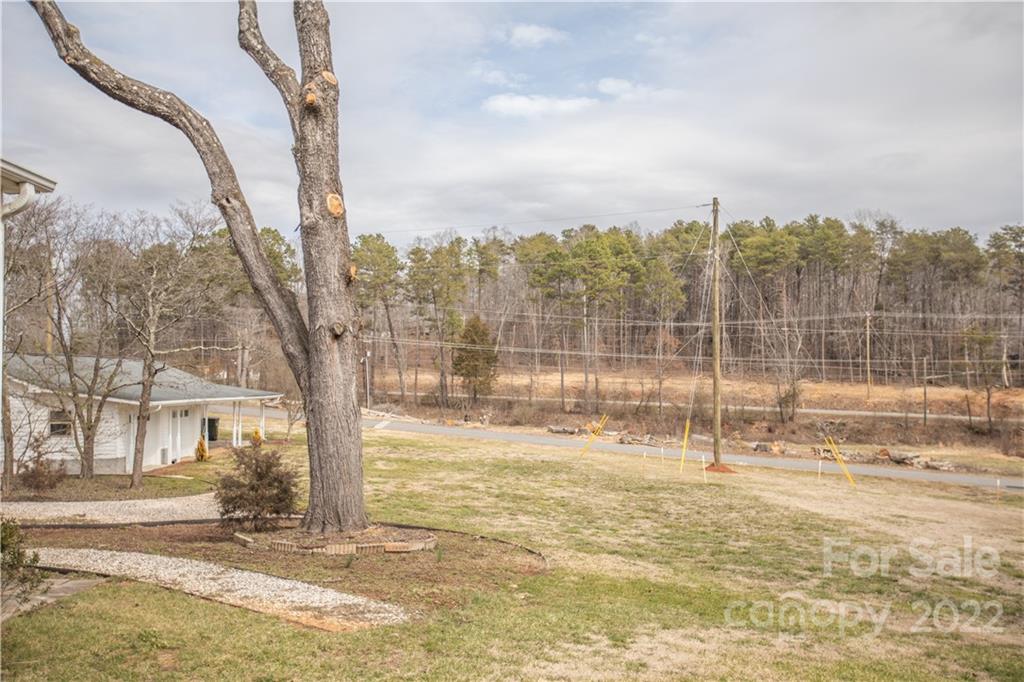 167 Crescent Street Rutherfordton, NC 28139 - Photo 9 of 36 Gallery Image 9