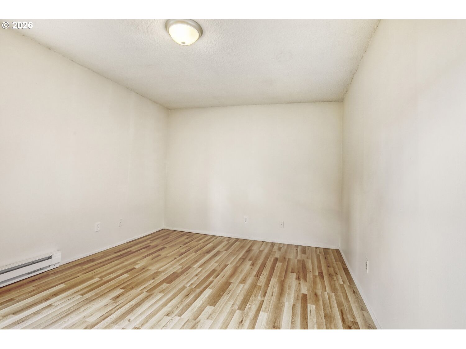 9986 Southwest Garrett Street Tigard, OR 97223 - Photo 16 of 17