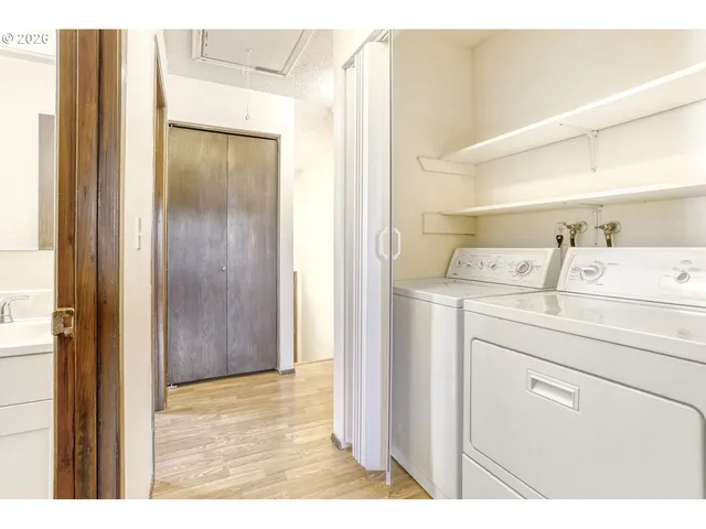 $579,000 | 9986 Southwest Garrett Street, Tigard, OR 97223