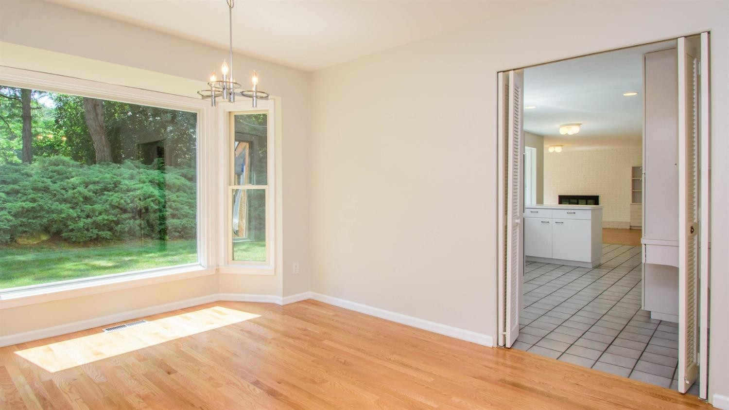 3050 Foxcroft Road Ann Arbor, MI 48104 - Photo 11 of 63 Photo 11