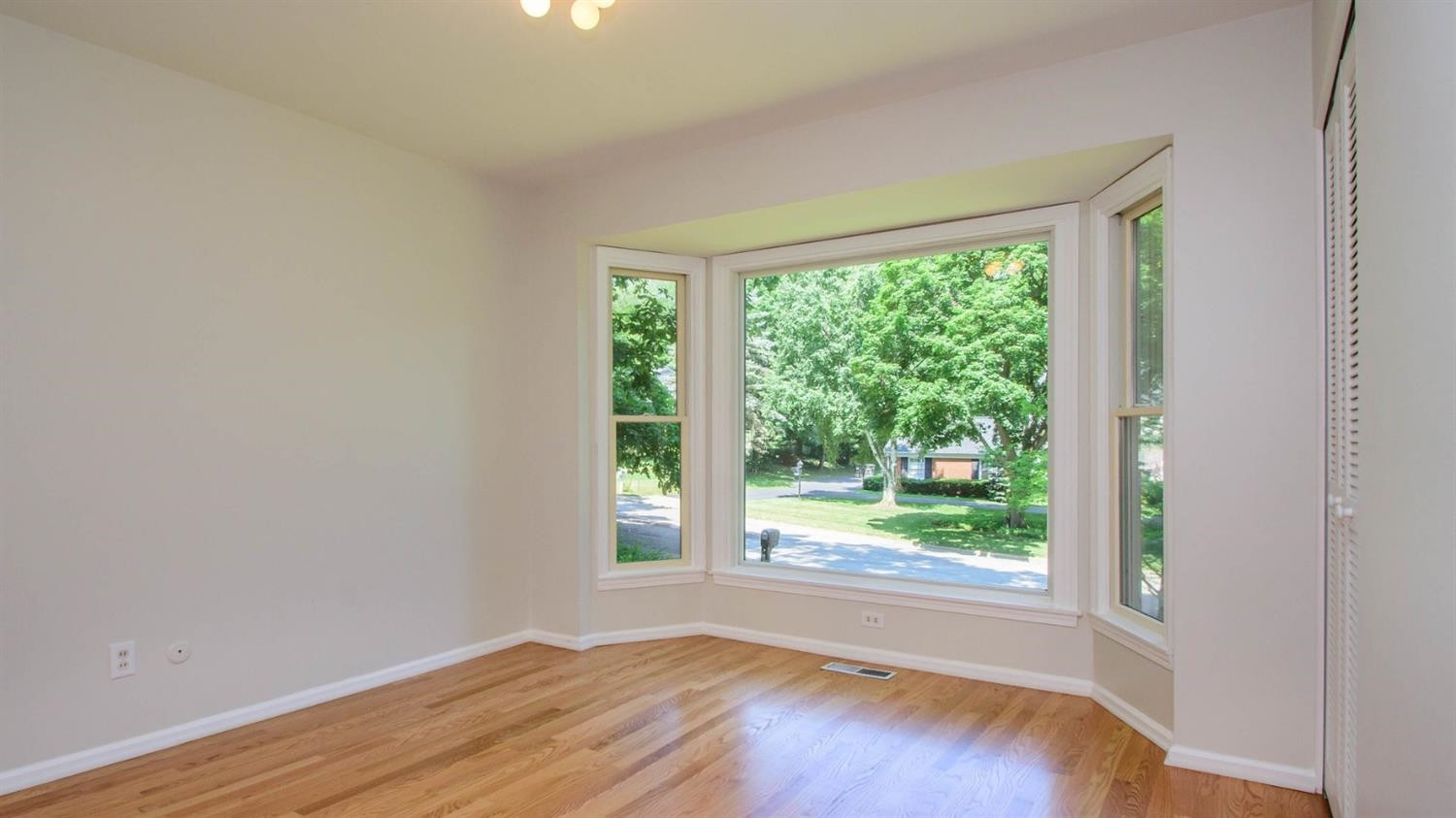 3050 Foxcroft Road Ann Arbor, MI 48104 - Photo 27 of 63 Photo 27