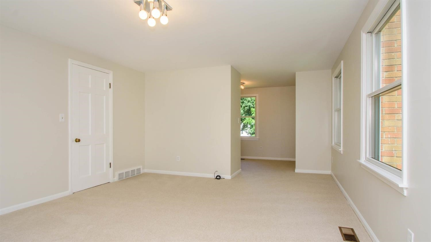 3050 Foxcroft Road Ann Arbor, MI 48104 - Photo 33 of 63 Photo 33