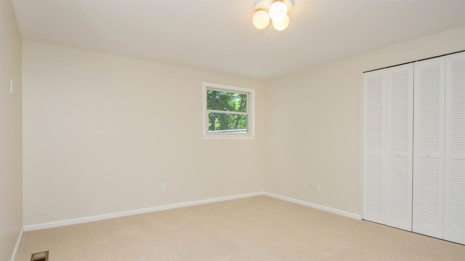 3050 Foxcroft Road Ann Arbor, MI 48104 - Photo 46 of 63 Photo 46