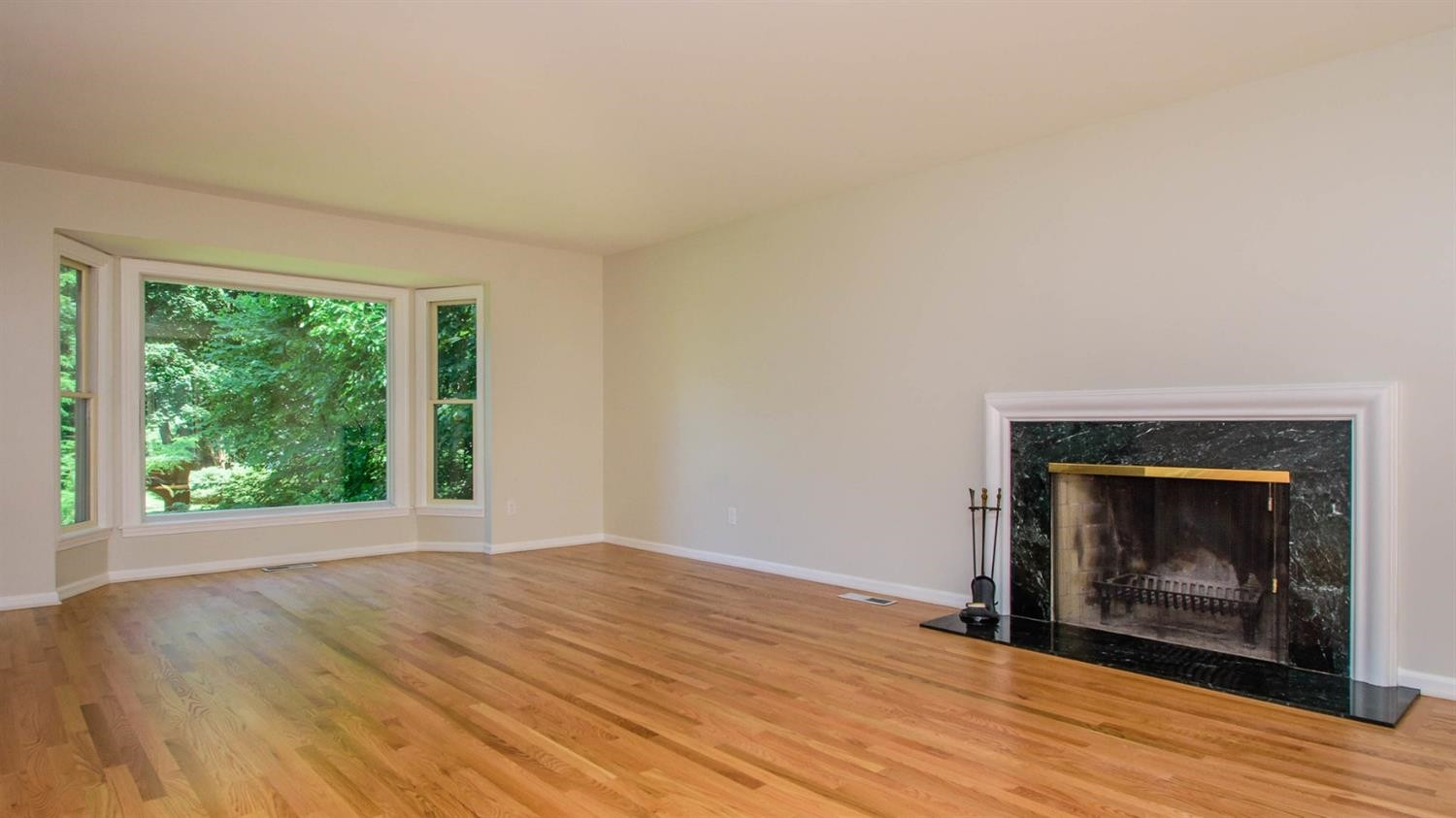 3050 Foxcroft Road Ann Arbor, MI 48104 - Photo 7 of 63 Photo 7