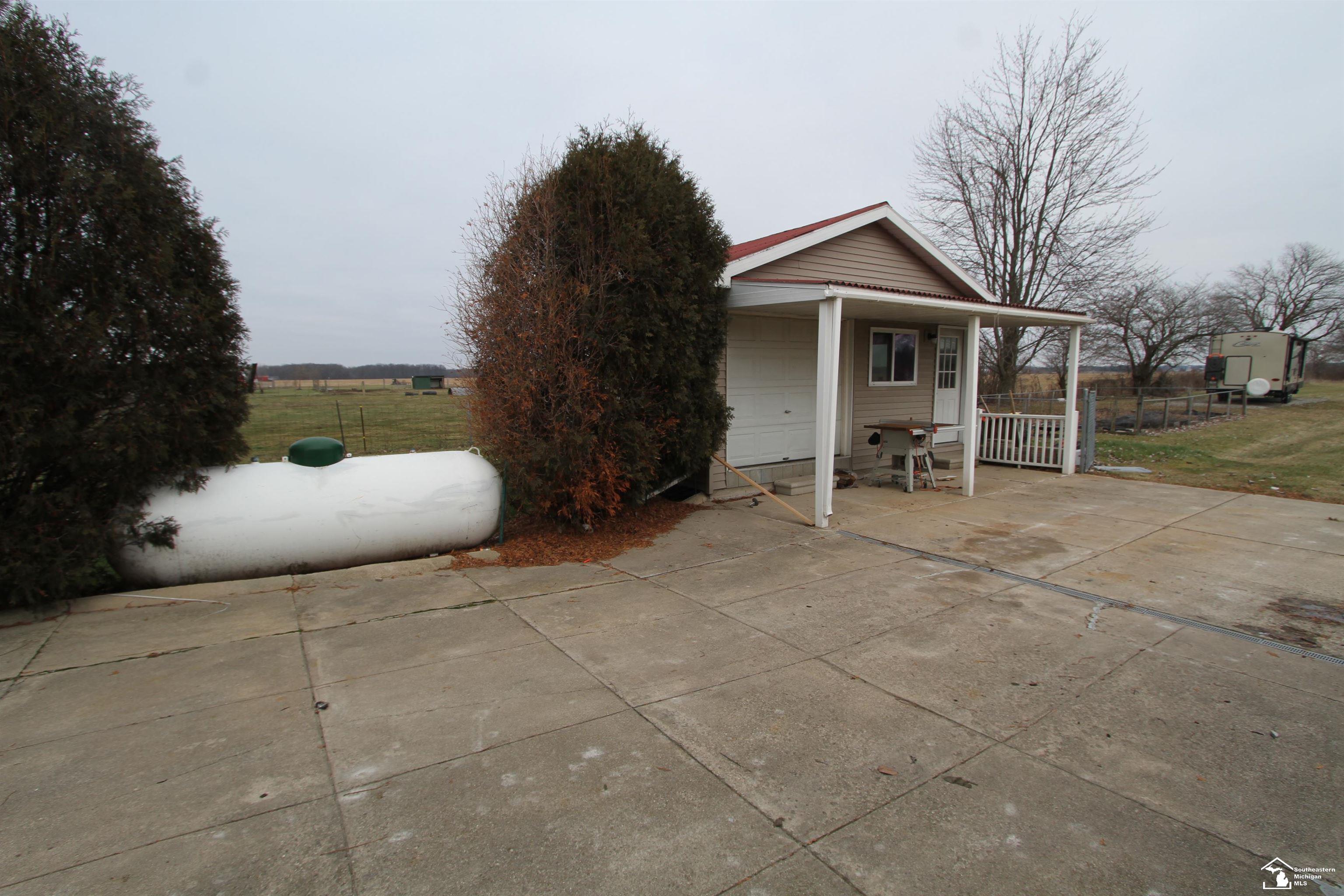 9066 Sumpter Road Maybee, MI 48159 - Photo 46 of 53