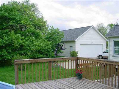 5223 Torrey Road Flint, MI 48507 - Photo 4 of 4 20222666-3.JPG