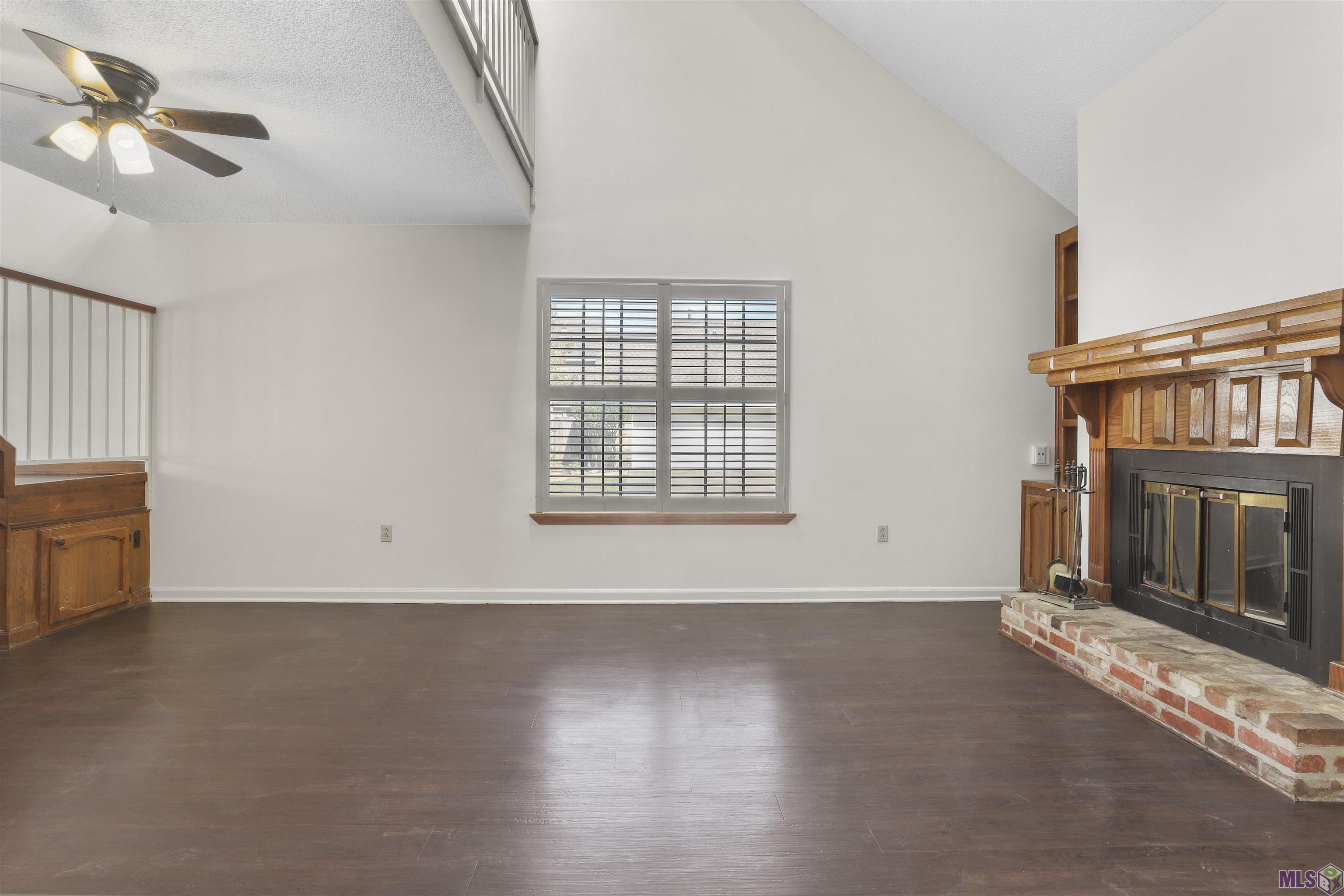 2086 Michel Delving Road Baton Rouge, LA 70810 - Photo 3 of 20