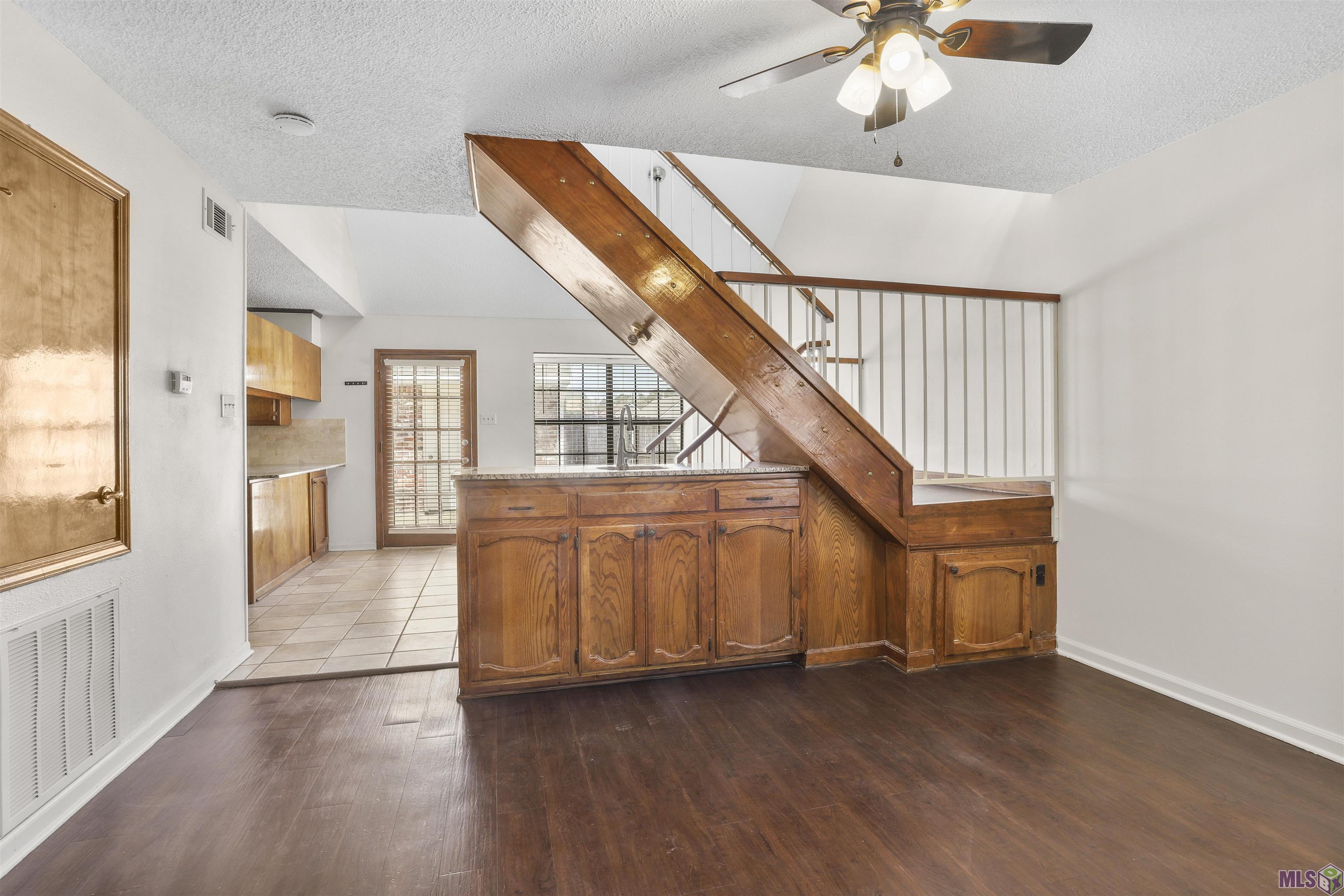 2086 Michel Delving Road Baton Rouge, LA 70810 - Photo 5 of 20