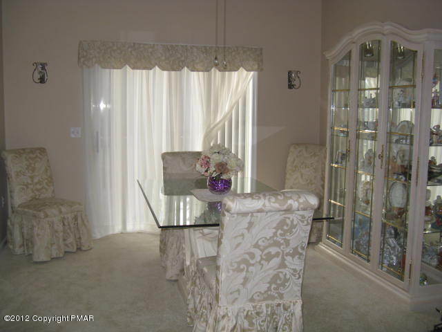 7747 Goose Pond Road Tobyhanna, PA 18466 - Photo 8 of 15 Formal Dining